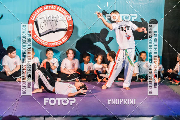 Buy your photos of the eventApresenta��o de Capoeira e Ju Jitsu 2019 on Fotop