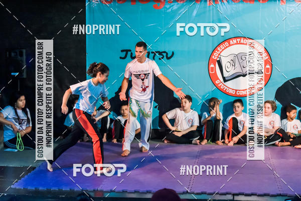 Buy your photos of the eventApresenta��o de Capoeira e Ju Jitsu 2019 on Fotop