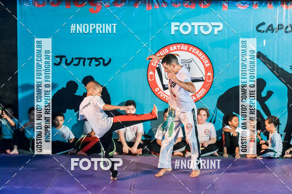 Buy your photos of the eventApresenta��o de Capoeira e Ju Jitsu 2019 on Fotop
