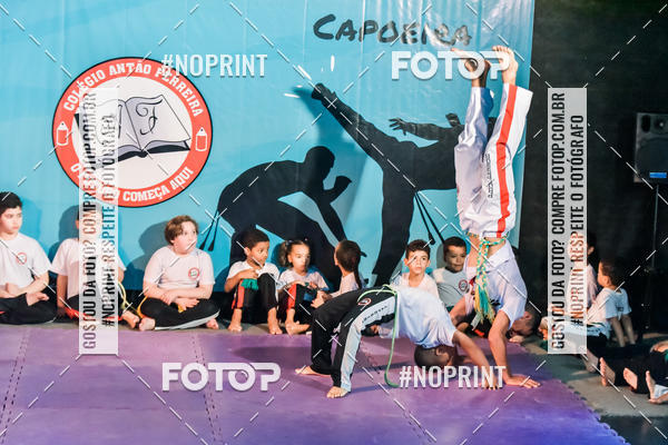 Buy your photos of the eventApresenta��o de Capoeira e Ju Jitsu 2019 on Fotop