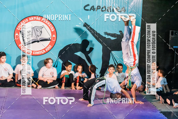 Buy your photos of the eventApresenta��o de Capoeira e Ju Jitsu 2019 on Fotop