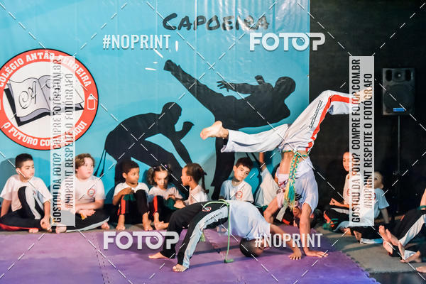 Buy your photos of the eventApresenta��o de Capoeira e Ju Jitsu 2019 on Fotop