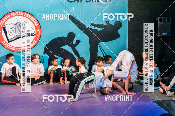 Buy your photos of the eventApresenta��o de Capoeira e Ju Jitsu 2019 on Fotop