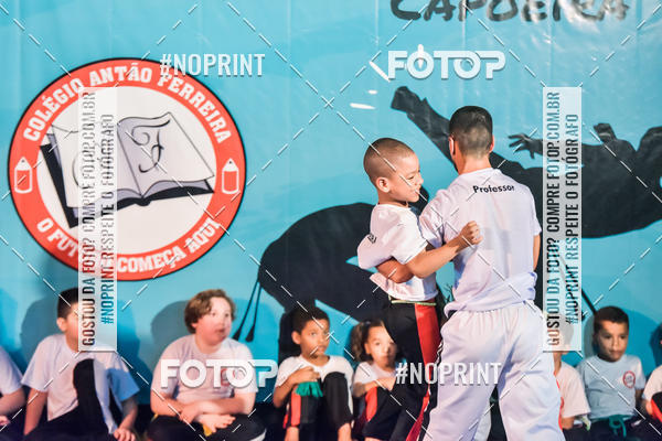 Buy your photos of the eventApresenta��o de Capoeira e Ju Jitsu 2019 on Fotop