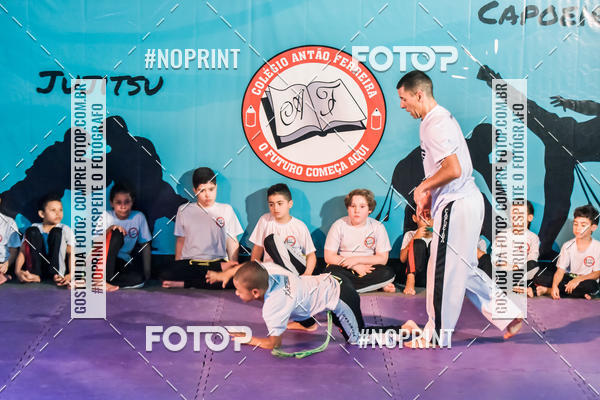 Buy your photos of the eventApresenta��o de Capoeira e Ju Jitsu 2019 on Fotop