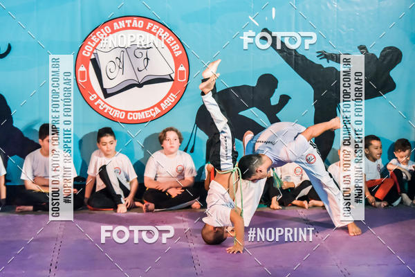 Buy your photos of the eventApresenta��o de Capoeira e Ju Jitsu 2019 on Fotop