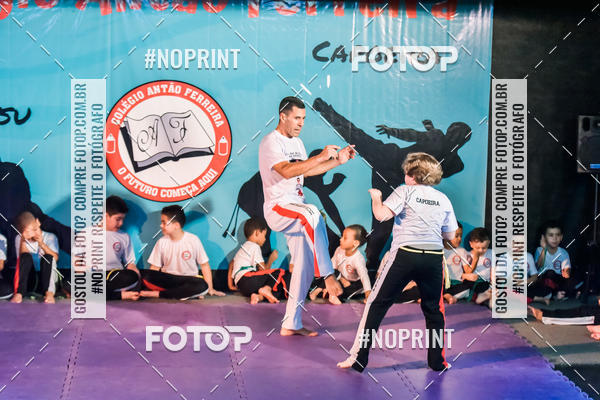 Buy your photos of the eventApresenta��o de Capoeira e Ju Jitsu 2019 on Fotop