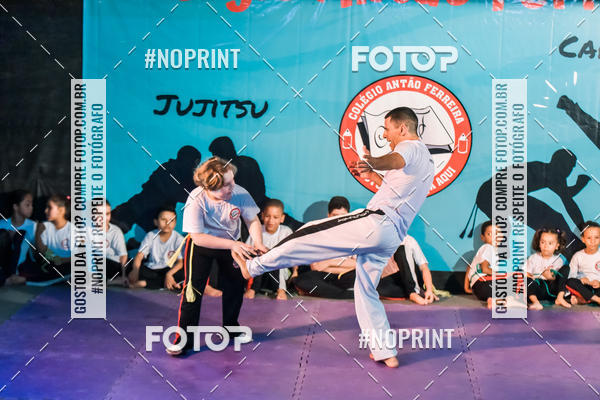 Buy your photos of the eventApresenta��o de Capoeira e Ju Jitsu 2019 on Fotop