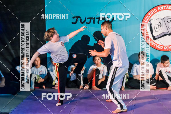 Buy your photos of the eventApresenta��o de Capoeira e Ju Jitsu 2019 on Fotop