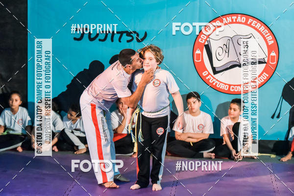 Buy your photos of the eventApresenta��o de Capoeira e Ju Jitsu 2019 on Fotop