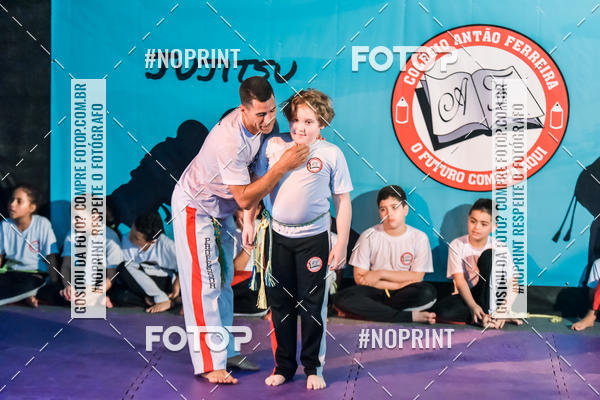 Buy your photos of the eventApresenta��o de Capoeira e Ju Jitsu 2019 on Fotop