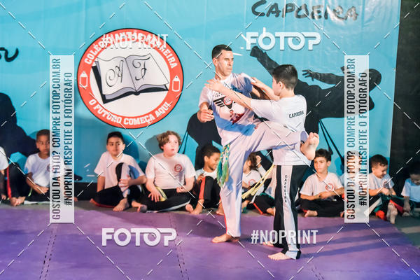 Buy your photos of the eventApresenta��o de Capoeira e Ju Jitsu 2019 on Fotop