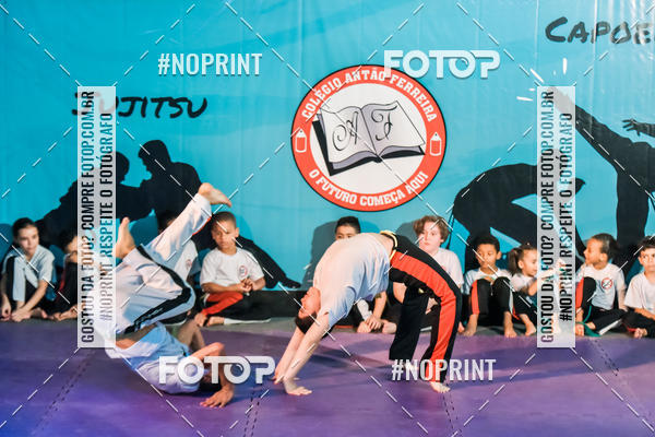 Buy your photos of the eventApresenta��o de Capoeira e Ju Jitsu 2019 on Fotop
