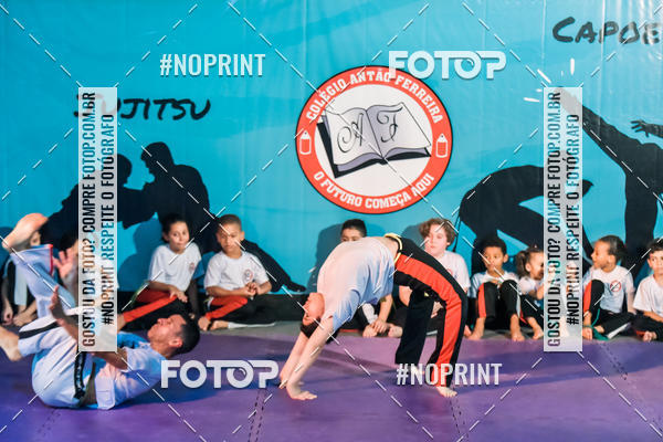 Buy your photos of the eventApresenta��o de Capoeira e Ju Jitsu 2019 on Fotop