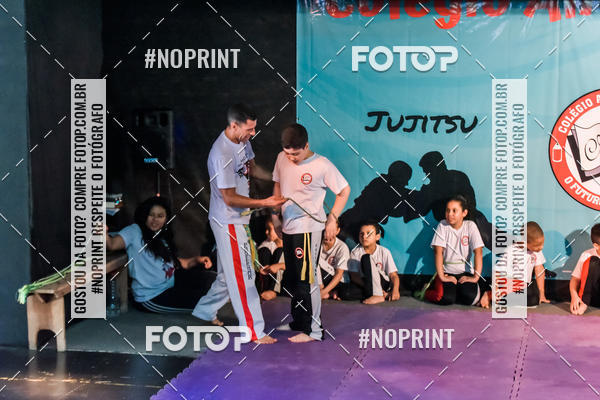 Buy your photos of the eventApresenta��o de Capoeira e Ju Jitsu 2019 on Fotop