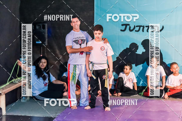 Buy your photos of the eventApresenta��o de Capoeira e Ju Jitsu 2019 on Fotop