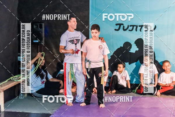 Buy your photos of the eventApresenta��o de Capoeira e Ju Jitsu 2019 on Fotop