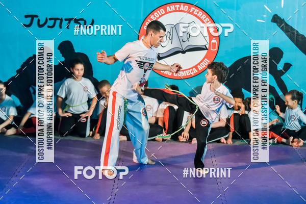 Buy your photos of the eventApresenta��o de Capoeira e Ju Jitsu 2019 on Fotop