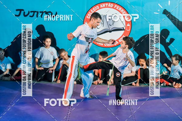 Buy your photos of the eventApresenta��o de Capoeira e Ju Jitsu 2019 on Fotop