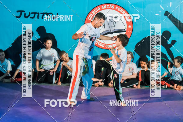 Buy your photos of the eventApresenta��o de Capoeira e Ju Jitsu 2019 on Fotop