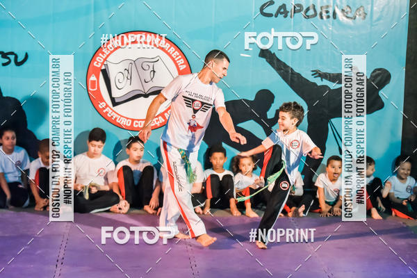 Buy your photos of the eventApresenta��o de Capoeira e Ju Jitsu 2019 on Fotop