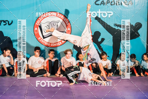 Buy your photos of the eventApresenta��o de Capoeira e Ju Jitsu 2019 on Fotop