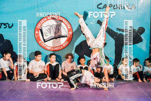 Buy your photos of the eventApresenta��o de Capoeira e Ju Jitsu 2019 on Fotop