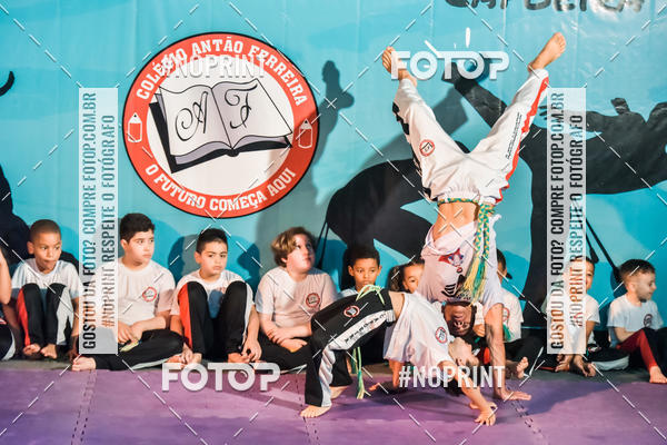 Buy your photos of the eventApresenta��o de Capoeira e Ju Jitsu 2019 on Fotop