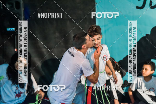 Buy your photos of the eventApresenta��o de Capoeira e Ju Jitsu 2019 on Fotop