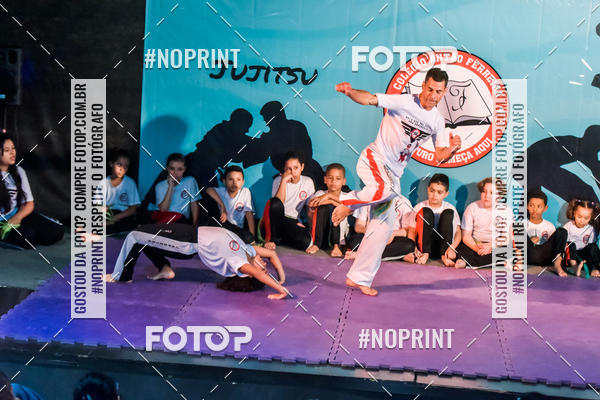 Buy your photos of the eventApresenta��o de Capoeira e Ju Jitsu 2019 on Fotop
