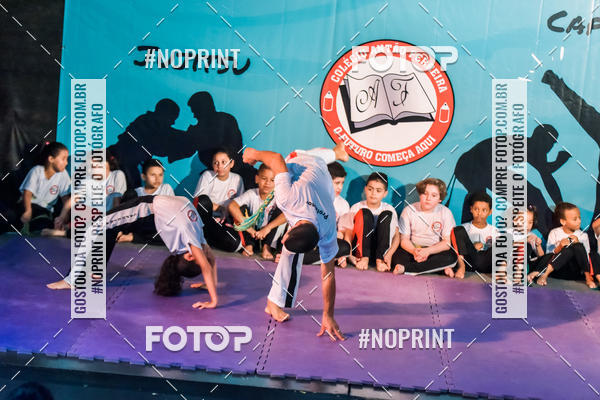Buy your photos of the eventApresenta��o de Capoeira e Ju Jitsu 2019 on Fotop