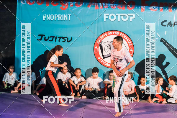 Buy your photos of the eventApresenta��o de Capoeira e Ju Jitsu 2019 on Fotop