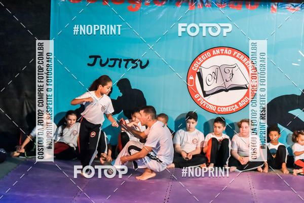 Buy your photos of the eventApresenta��o de Capoeira e Ju Jitsu 2019 on Fotop