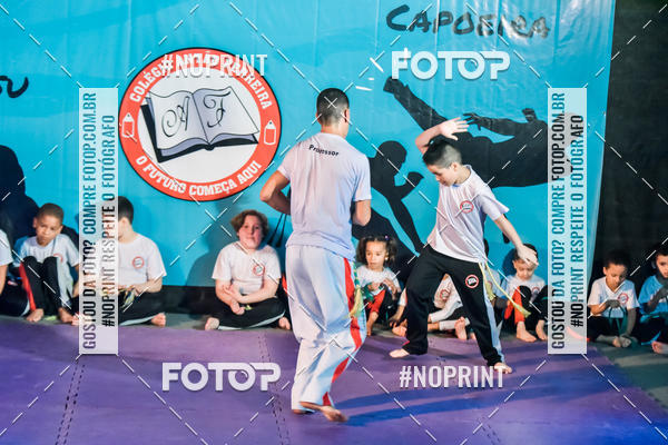 Buy your photos of the eventApresenta��o de Capoeira e Ju Jitsu 2019 on Fotop