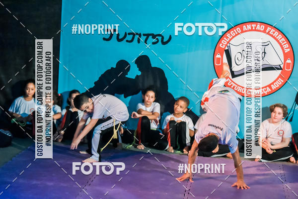 Buy your photos of the eventApresenta��o de Capoeira e Ju Jitsu 2019 on Fotop