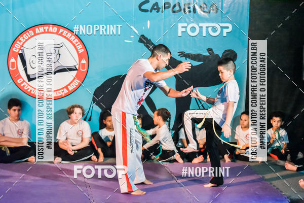 Buy your photos of the eventApresenta��o de Capoeira e Ju Jitsu 2019 on Fotop