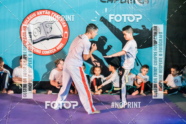 Buy your photos of the eventApresenta��o de Capoeira e Ju Jitsu 2019 on Fotop