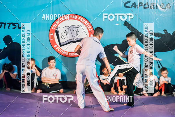 Buy your photos of the eventApresenta��o de Capoeira e Ju Jitsu 2019 on Fotop