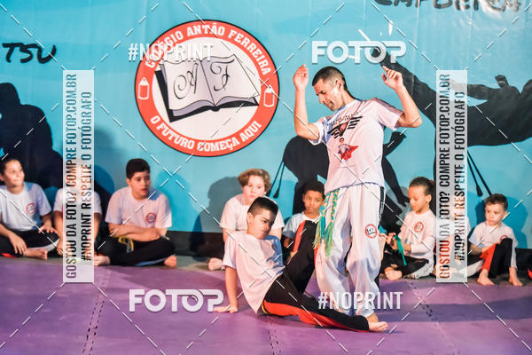 Buy your photos of the eventApresenta��o de Capoeira e Ju Jitsu 2019 on Fotop