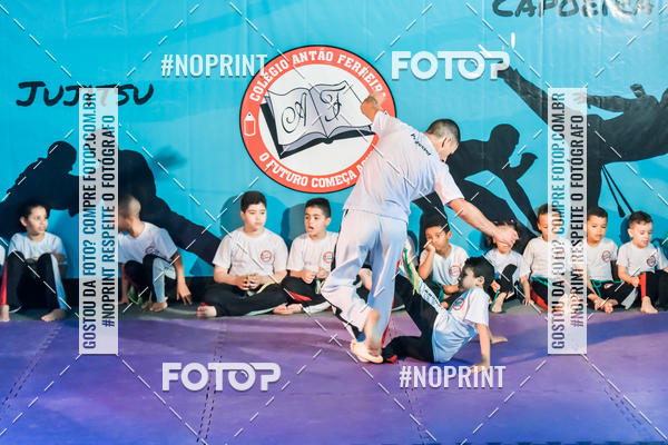 Buy your photos of the eventApresenta��o de Capoeira e Ju Jitsu 2019 on Fotop