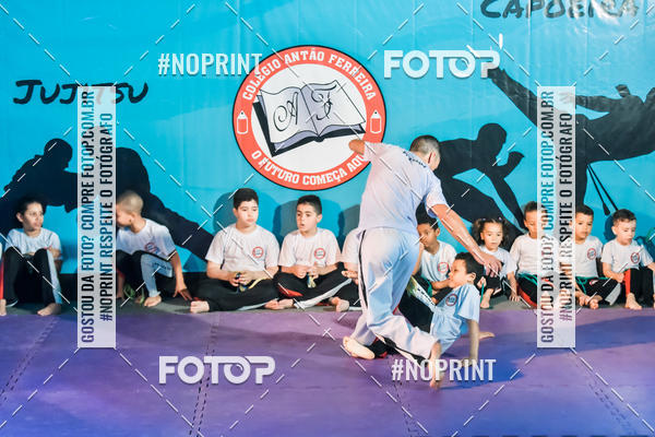 Buy your photos of the eventApresenta��o de Capoeira e Ju Jitsu 2019 on Fotop