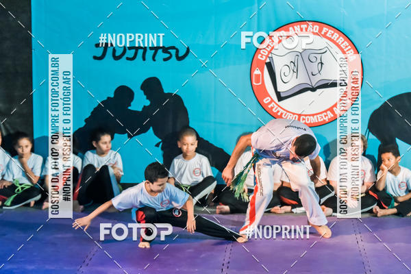 Buy your photos of the eventApresenta��o de Capoeira e Ju Jitsu 2019 on Fotop