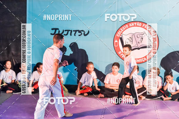 Buy your photos of the eventApresenta��o de Capoeira e Ju Jitsu 2019 on Fotop