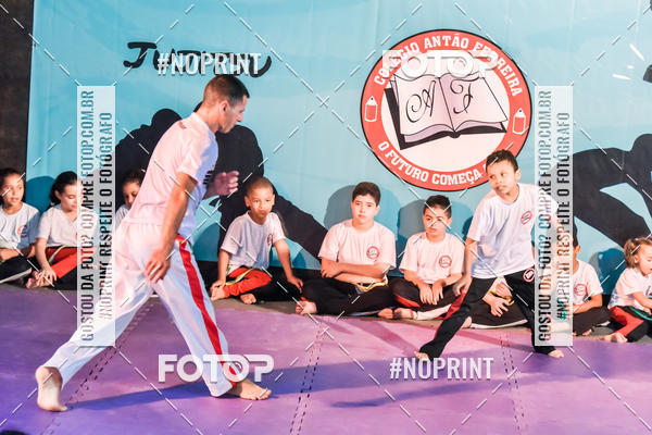 Buy your photos of the eventApresenta��o de Capoeira e Ju Jitsu 2019 on Fotop