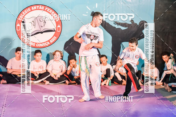 Buy your photos of the eventApresenta��o de Capoeira e Ju Jitsu 2019 on Fotop