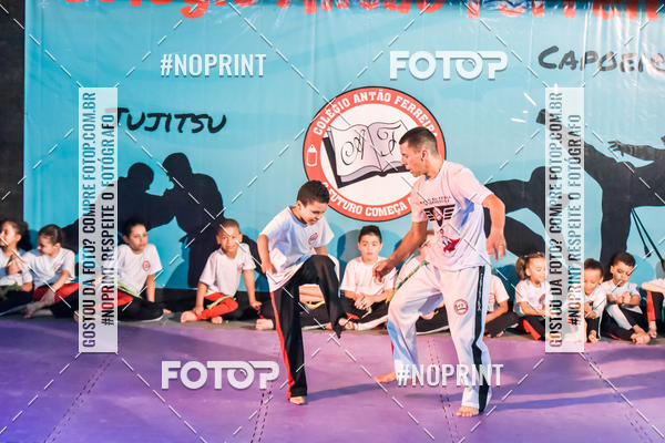 Buy your photos of the eventApresenta��o de Capoeira e Ju Jitsu 2019 on Fotop