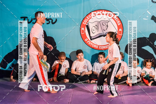 Buy your photos of the eventApresenta��o de Capoeira e Ju Jitsu 2019 on Fotop