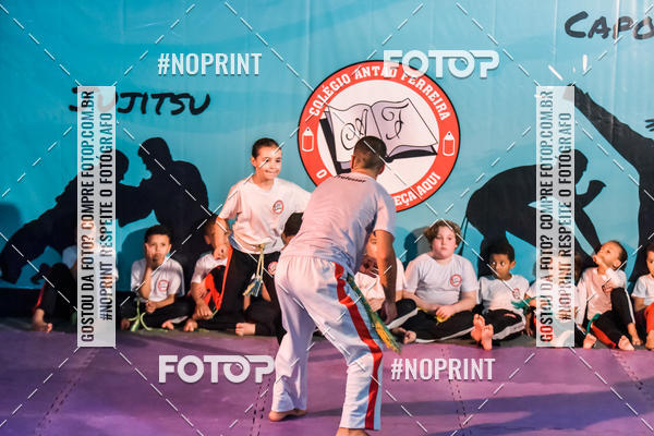 Buy your photos of the eventApresenta��o de Capoeira e Ju Jitsu 2019 on Fotop