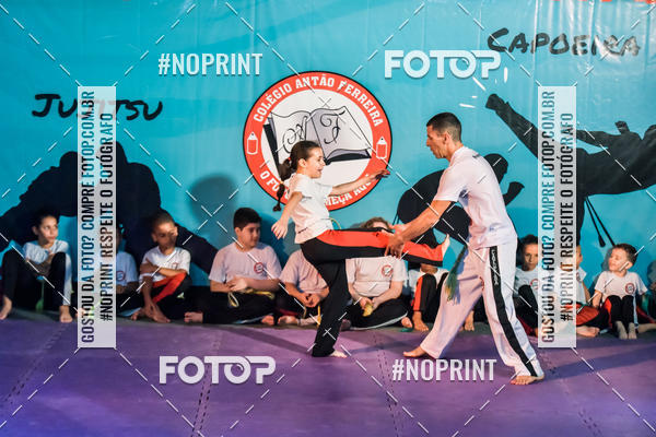 Buy your photos of the eventApresenta��o de Capoeira e Ju Jitsu 2019 on Fotop