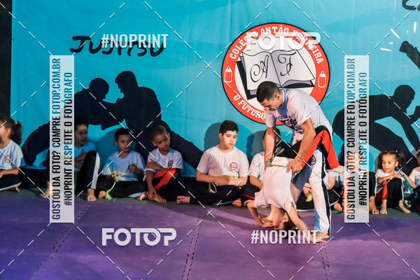 Buy your photos of the eventApresenta��o de Capoeira e Ju Jitsu 2019 on Fotop